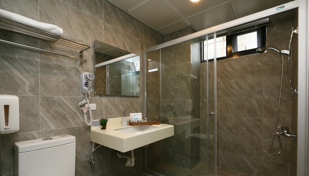 Happiness 210 B&B Dongshan  Extérieur photo